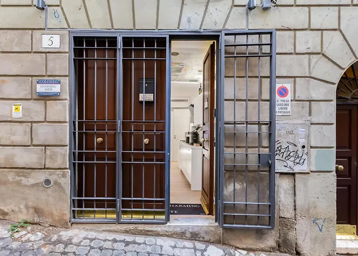 Colosseum Charming Suite Monti District With Jacuzzi